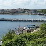 водно конче Vodno Konche Ваканционна къща